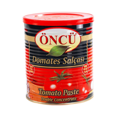 Öncü tomātu pasta 830 g